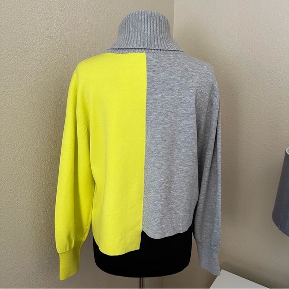 Alice + Olivia Spencer Colorblock Turtleneck Sweater Heather Grey/Sunny Lime - Picture 10 of 14